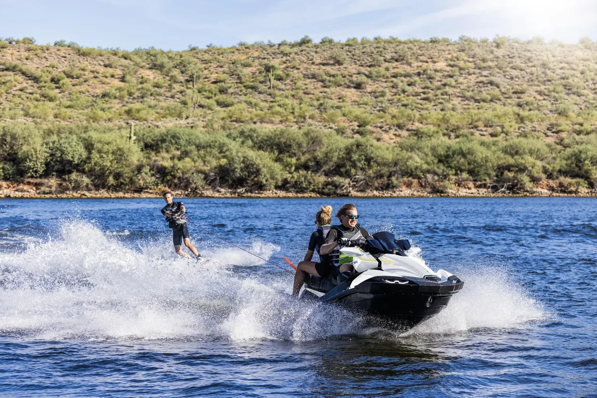 Onde andar de jet ski no Rio de Janeiro — Kawasaki Jet